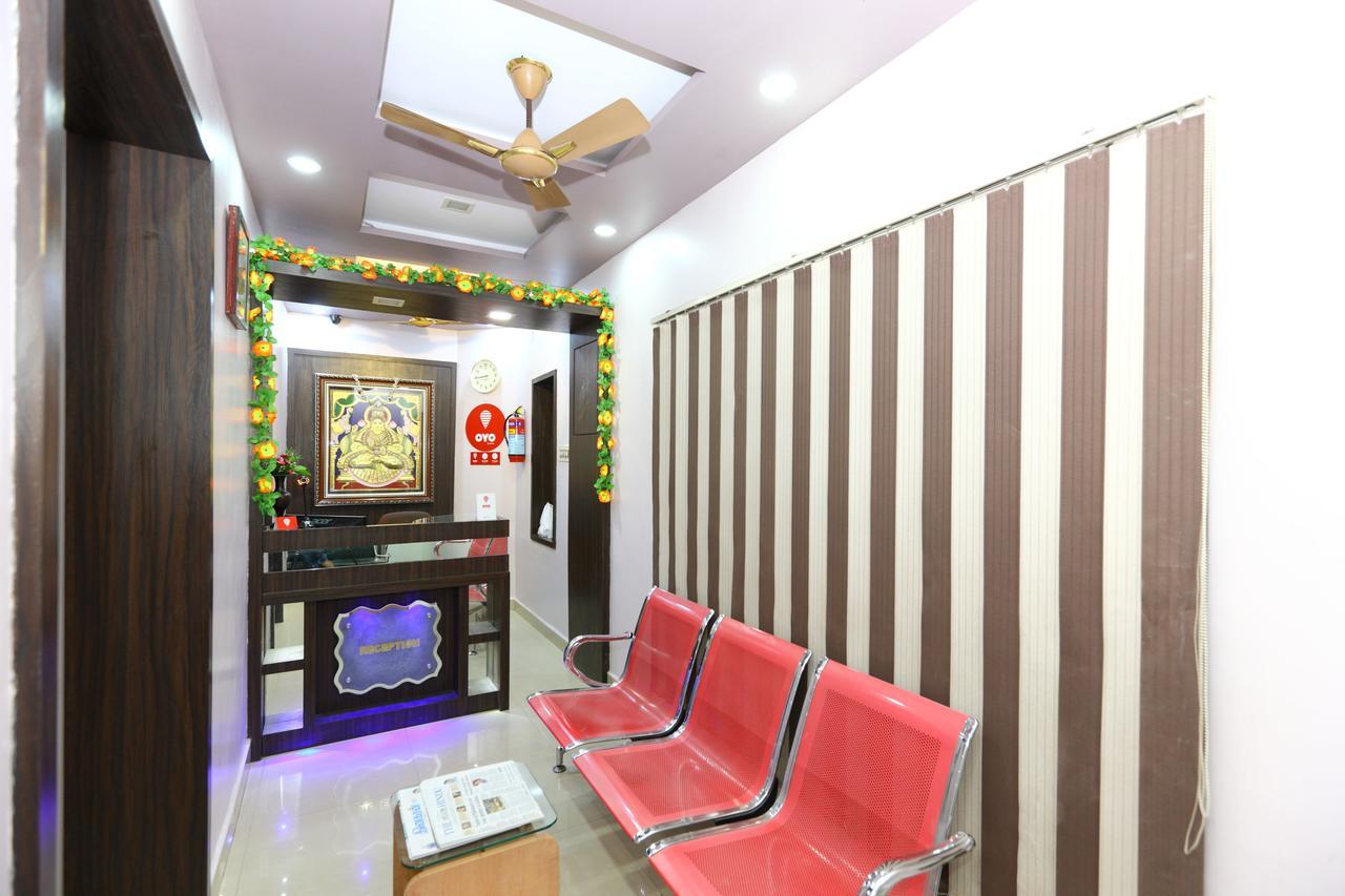Oyo 7810 Keshiv Galaxy Inn Chennai Exteriör bild