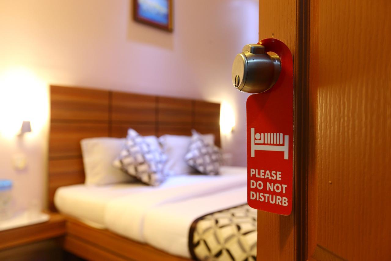 Oyo 7810 Keshiv Galaxy Inn Chennai Exteriör bild